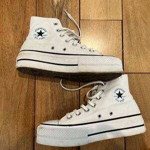 Converse chuck taylor platform women’s 5.5